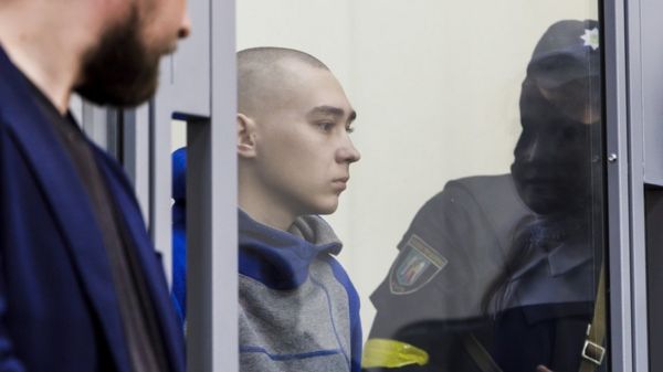 "Мне приказали выстрелить". В Киеве начался первый суд над российским военным, обвиняемым в убийстве мирного жителя