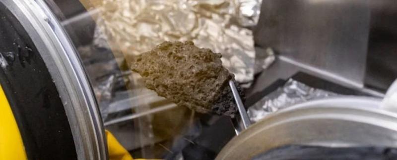 Нетронутые фрагменты Луны, хранившиеся в течение 50 лет, наконец-то изучены