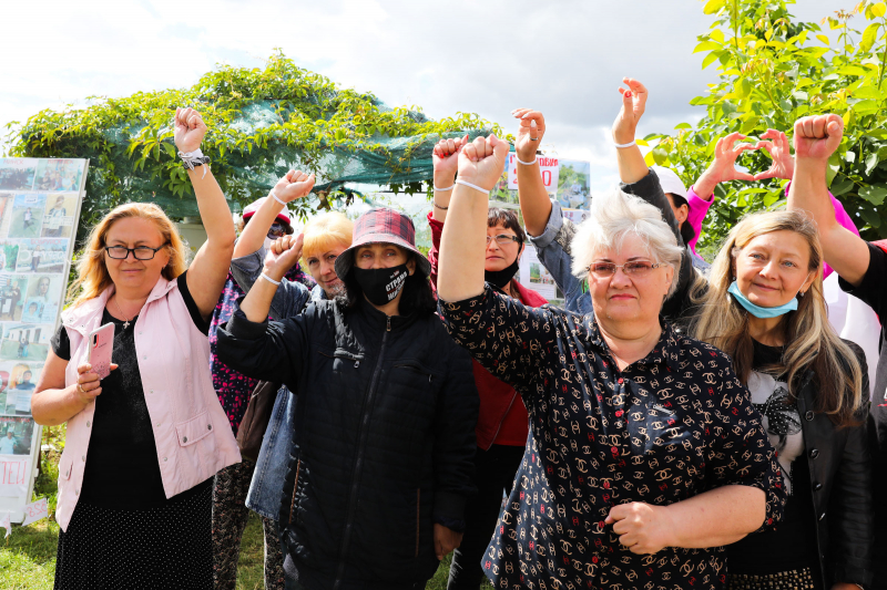 В Беларуси дали 4 года "химии" активистке движения "Матери 328" Марине Киселевич