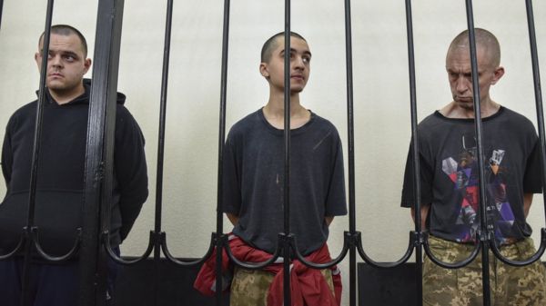 Джонсон призвал сделать все возможное для освобождения британцев, приговоренных в Донецке к казни. Что дальше?