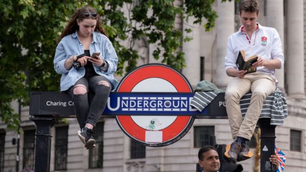 Фото: британцы отмечают Платиновый юбилей королевы