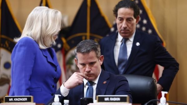 "Это было спланировано". В США прошел первый день слушаний о штурме Капитолия