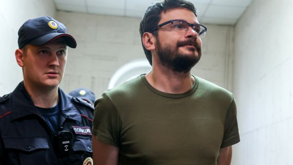 "Путин загнал Россию в тупик, обрек на нищету и лишил будущего". Первое интервью Ильи Яшина после ареста