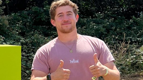 Netflix впервые в истории потерял миллион подписчиков. Почему его не хотят смотреть?