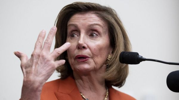 Нэнси Пелоси собралась посетить Тайвань. Почему это вызывает ярость Китая?