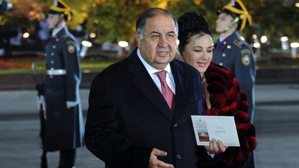 Российские компании дробят бизнес, экономика закрывается, а миллиардер Усманов развелся. Главные экономические новости за день