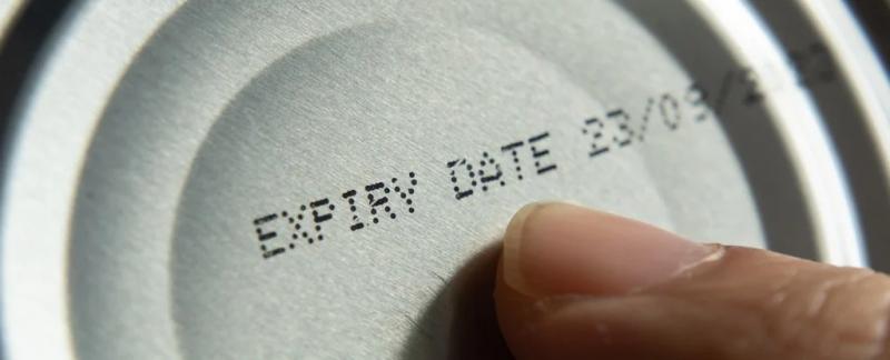 Сроки годности продуктов питания не основаны на научных данных. Вот что вы должны делать вместо этого