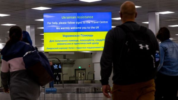 Британская статистика: среди украинских беженцев, приехавших в начале войны, более 40% нашли работу