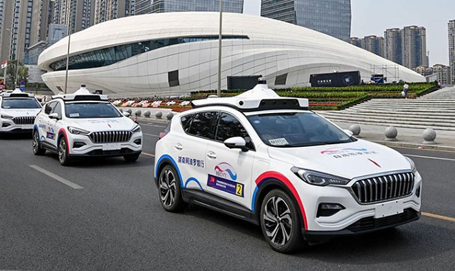 В Китае разрешили работу беспилотных такси без участия человека