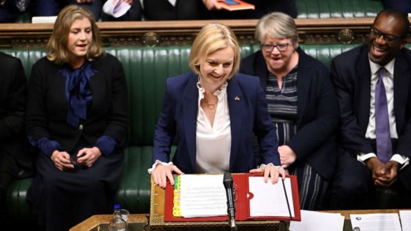 Кризис имени Путина. Британия пустит гигантские деньги на спасение людей и бизнеса от энергетического шока