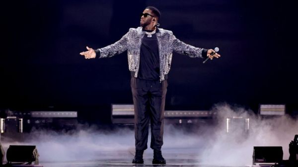 Рэпера Канье Уэста заблокировали в соцсетях за антисемитские высказывания