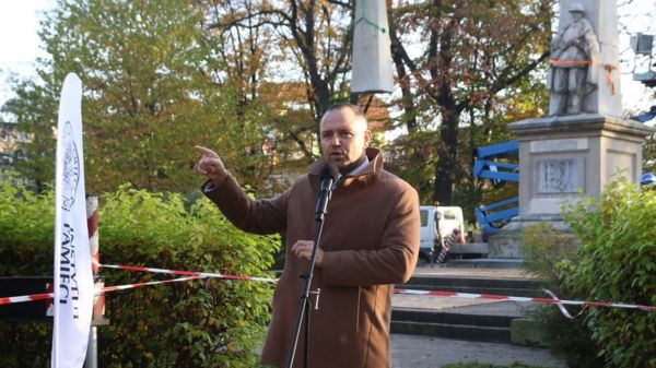 "Памятники лжи". В Польше снесены сразу четыре монумента воинам Красной армии