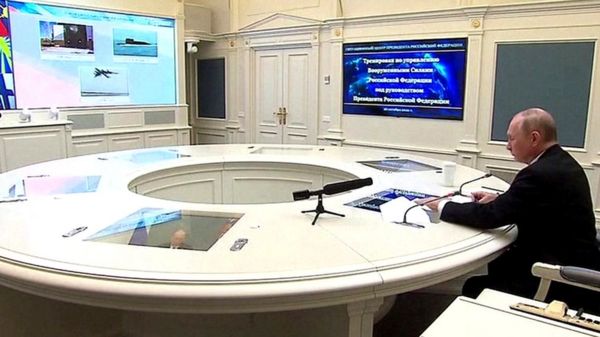 Путин провел тренировку стратегических сил, отрабатывался "массированный ядерный удар"