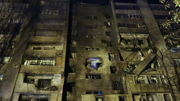 Падение бомбардировщика Су-34 на жилой дом в Ейске: число жертв выросло до 13