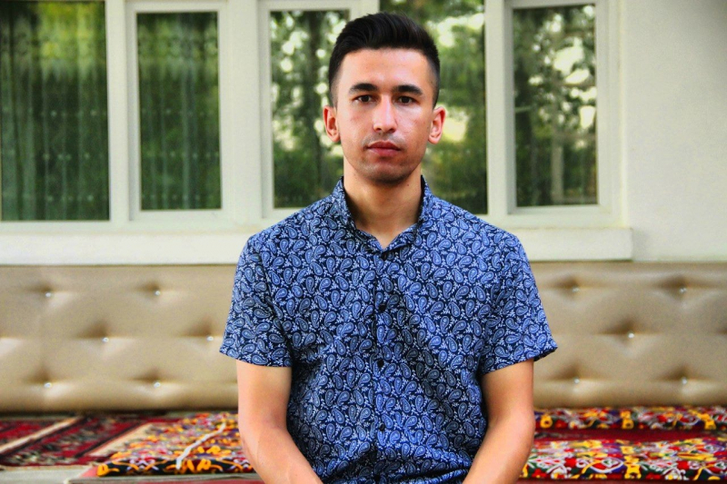 В Таджикистане журналиста Абдулло Гурбати приговорили к семи с половиной годам колонии