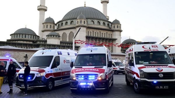 Взрыв у площади Таксим в центре Стамбула: шесть погибших и десятки пострадавших