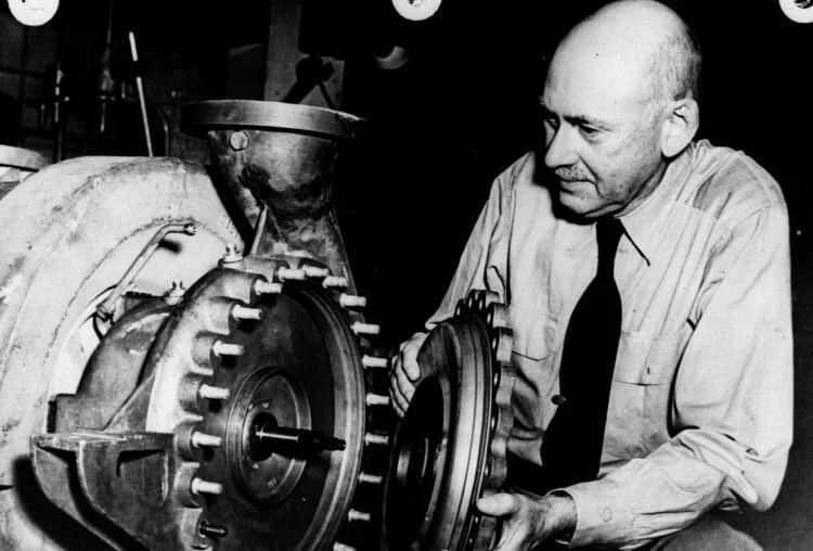 5 великих изобретений, которые сначала казались бесполезными и пугающими