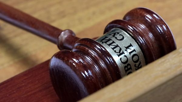 "Ускорить работу конвейера". Российские суды перестанут зачитывать приговоры полностью