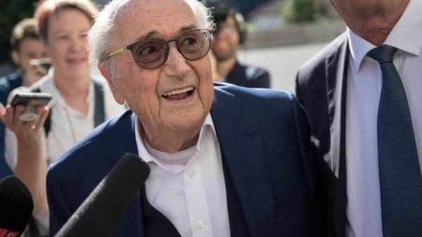 Бывший президент ФИФА Блаттер: "Решение о ЧМ в Катаре было ошибкой, в России - нет"