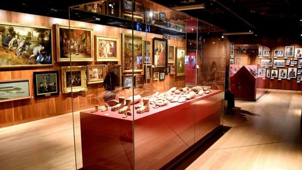 Лондонский музей закрывает постоянную экспозицию - ее сочли расистской и сексистской