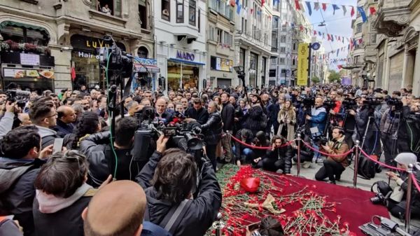 Взрыв в Стамбуле: Турция винит курдов и опасается новой волны нападений