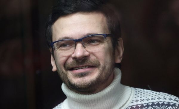 Илью Яшина приговорили к 8,5 годам по делу о "военных фейках"