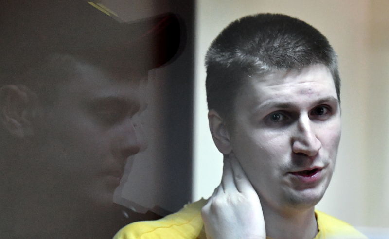 На Владислава Синицу, осужденного на пять лет колонии за твит о детях силовиков, завели новое уголовное дело 
