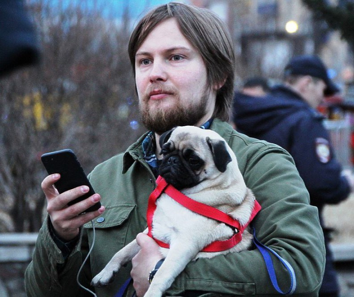 Суд в Чите оштрафовал Ивана Лосева за пересказ сна с Зеленским в инстаграме