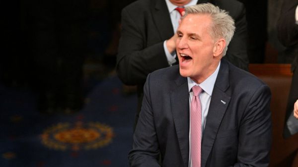 Республиканец Кевин Маккарти избран спикером Палаты представителей США