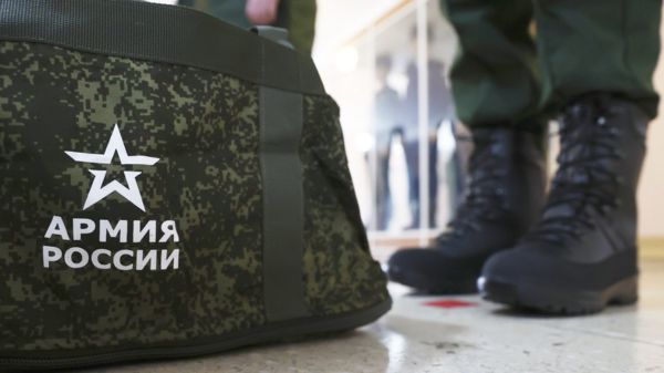 Военкоматы в России займутся "выявлением" граждан, желающих воевать с Украиной