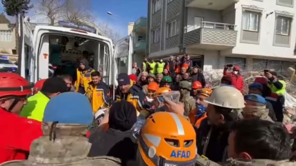 Землетрясение в Турции и Сирии: чудеса спасения и угроза массовых инфекций