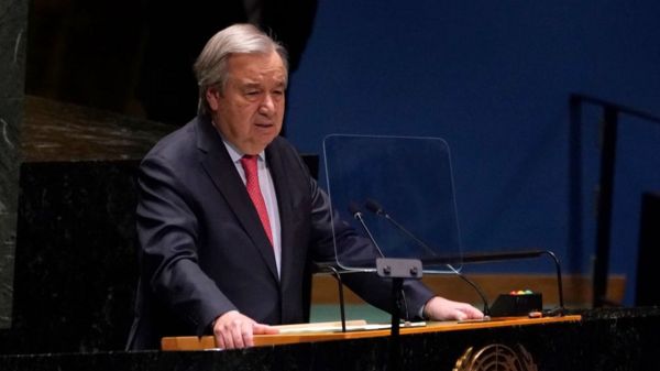 ООН приняла резолюцию с призывом к России о выводе войск из Украины и прекращении войны