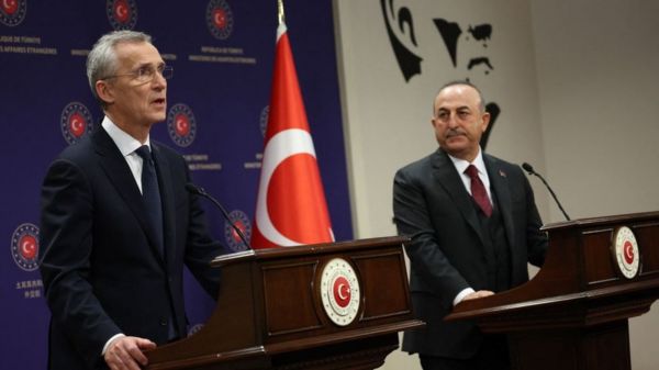 Турция по-прежнему готова принять в НАТО Финляндию, но не Швецию