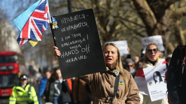 В Лондоне прошел марш солидарности с Украиной. Фото