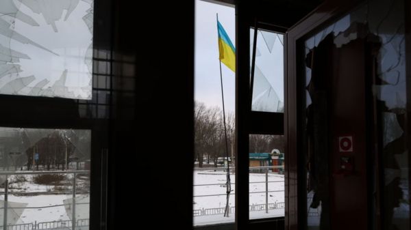 Россия заявляет, что постепенно окружает Бахмут. Что происходит на самом горячем участке фронта