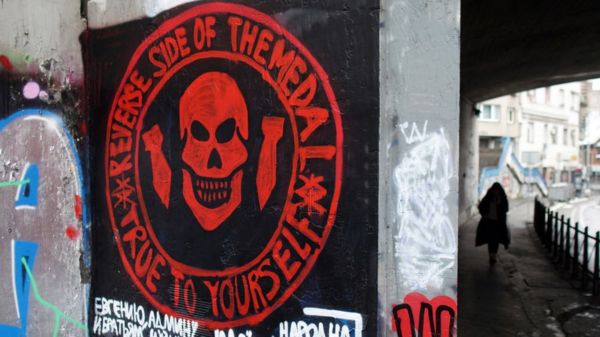 Опубликовано еще одно видео с "убийством кувалдой" наемника ЧВК "Вагнер"