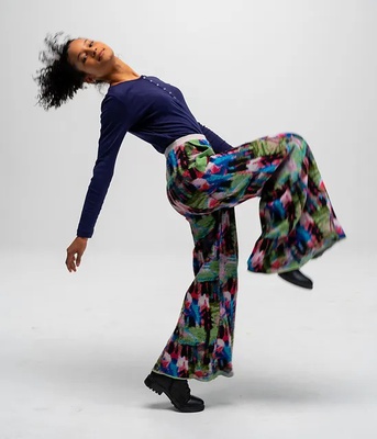 Итальянский стартап создал одежду для обмана камер распознавания лиц