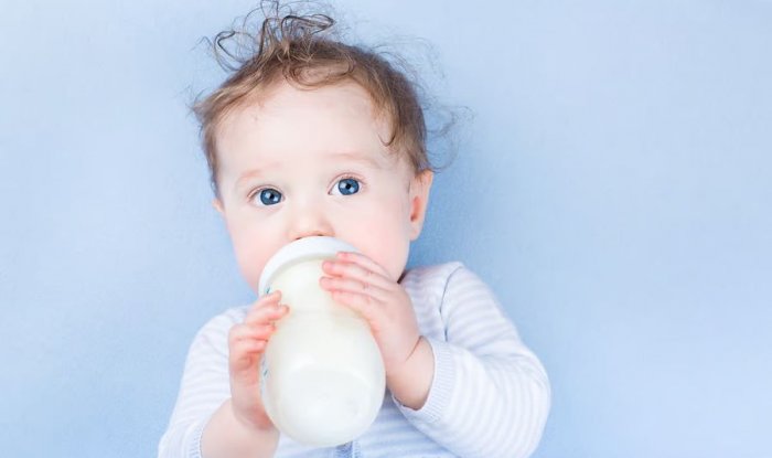 Масштабное исследование не смогло доказать пользу большинства детских смесей