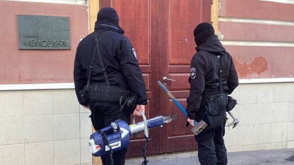 Уголовное преследование "Мемориала" и его сотрудников: что сейчас известно