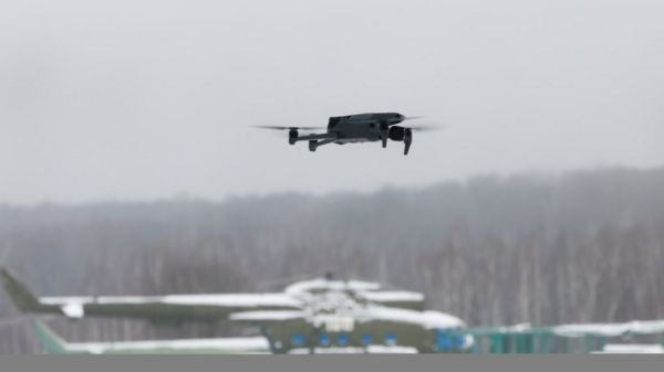 В Брянской области снова упал беспилотник. Власти утверждают, что в регион проникли украинские диверсанты