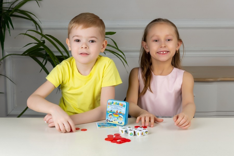 Настольные игры — закажите подарок для всей семьи с Озон