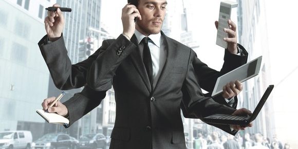 Кто может претендовать на статус высококвалифицированного специалиста и как это сделать