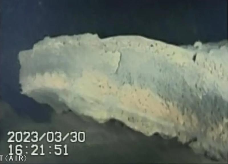 Новые снимки изнутри атомной станции Фукусима вызывают большую тревогу