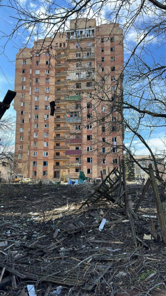 Российские войска нанесли ракетный удар по Донецкой области: есть погибшие и раненые, повреждены многоэтажные дома