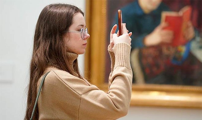 Специалисты из России наделили смартфоны возможностью чтения по губам