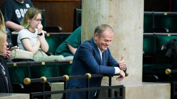 В Польше одобрили создание комиссии по российскому влиянию. США и ЕС обеспокоены