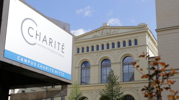 Полиция в Берлине расследует возможное отравление двух политэмигранток из России