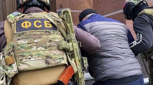 "Широкий, подвинься". Как на Дальнем Востоке ФСБ заводит дела о шпионаже в пользу Китая