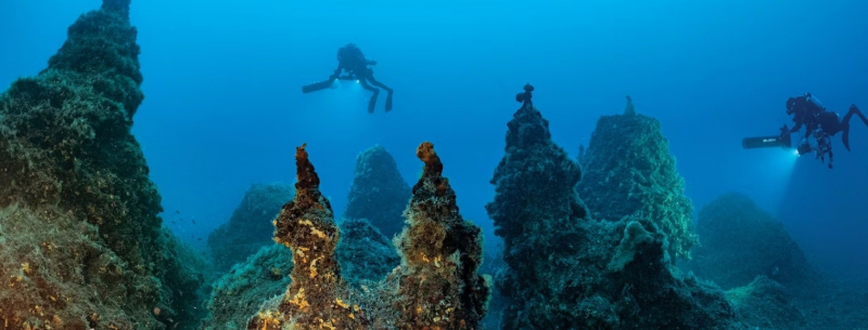 Подводный вулкан Средиземного моря: уникальное явление природы