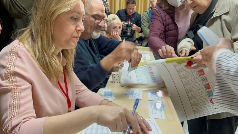 В Турции проходят президентские и парламентские выборы